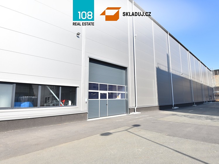 Pronájem skladového prostoru 1 380 m² - foto 1