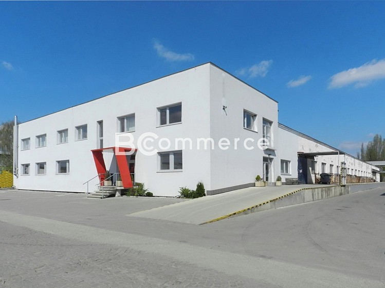 Pronájem skladového prostoru 3 207 m² - foto 2