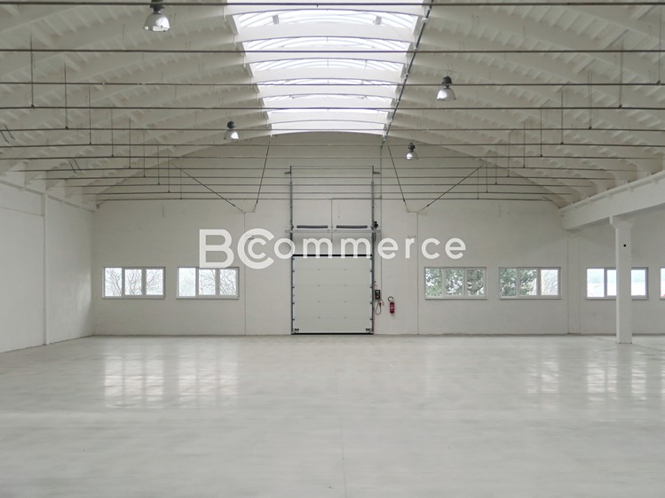 Pronájem skladového prostoru 1 100 m² - foto 6