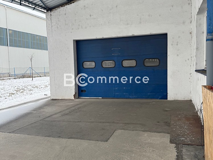 Pronájem skladového prostoru 1 672 m² - foto 6