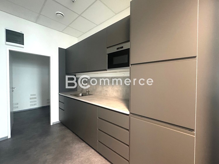 Pronájem skladového prostoru 175 m² - foto 8