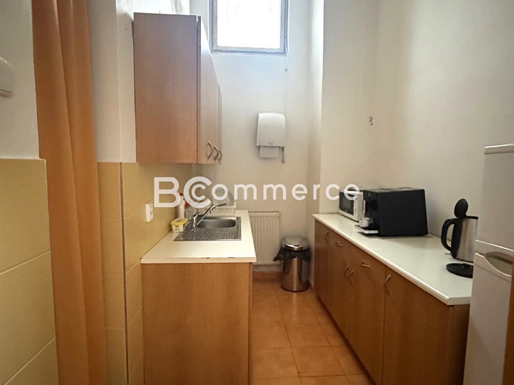 Pronájem skladového prostoru 713 m² - foto 7