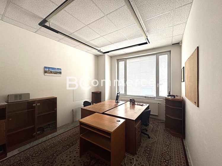 Pronájem skladového prostoru 713 m² - foto 5