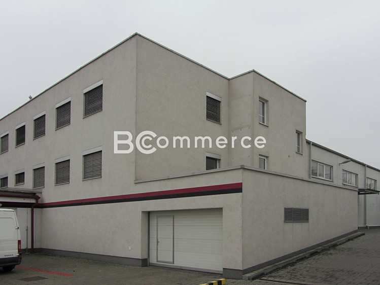Pronájem skladového prostoru 1 400 m² - foto 1