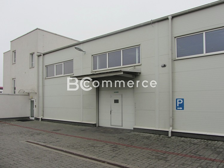 Pronájem skladového prostoru 1 400 m² - foto 7