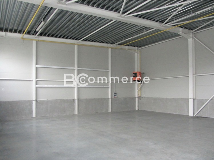 Pronájem skladového prostoru 1 400 m² - foto 8