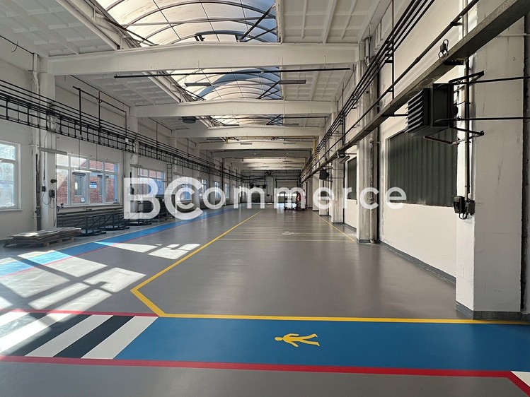Pronájem skladového prostoru 758 m² - foto 2