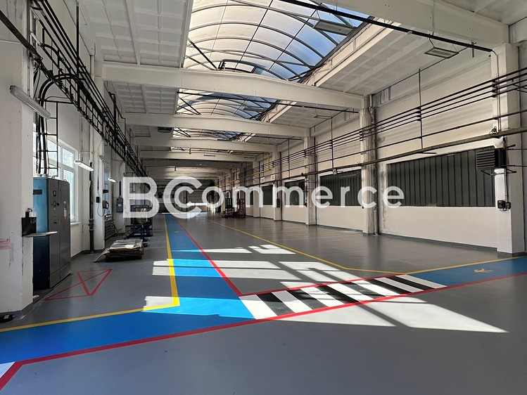 Pronájem skladového prostoru 758 m² - foto 1