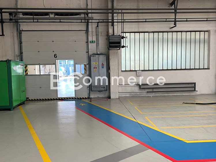 Pronájem skladového prostoru 758 m² - foto 7