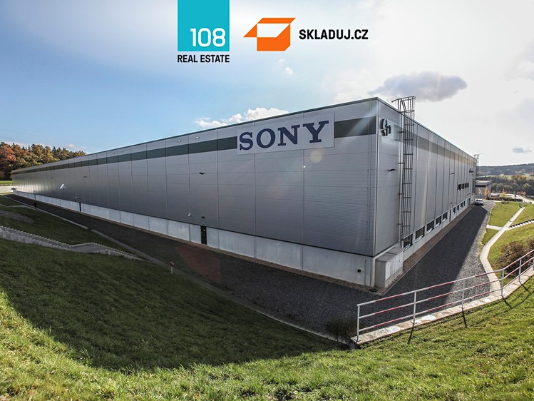 Pronájem skladového prostoru 11 000 m² - foto 3