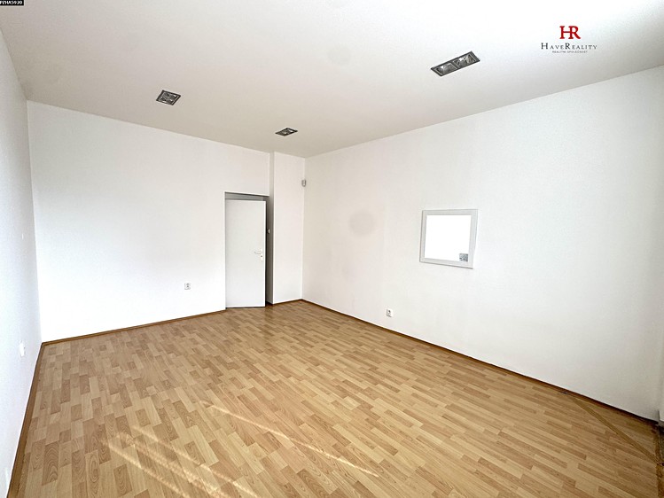 Pronájem obchodního prostoru 80 m² - foto 8