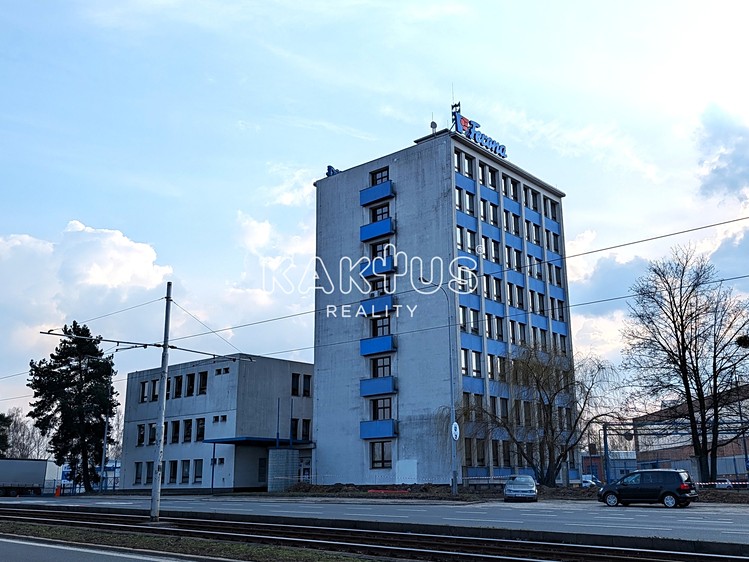 Pronájem kanceláře 19 m² - foto 3