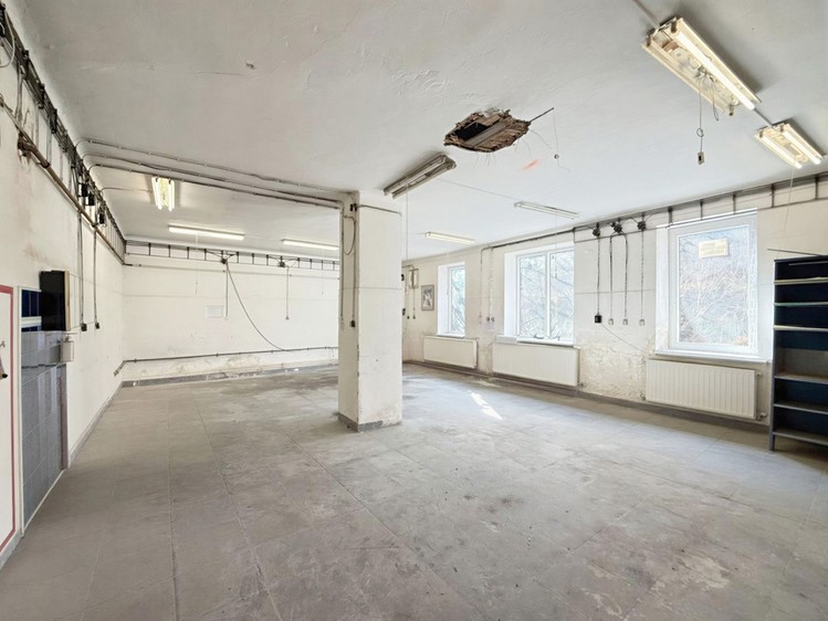Pronájem obchodního prostoru 134 m² - foto 3