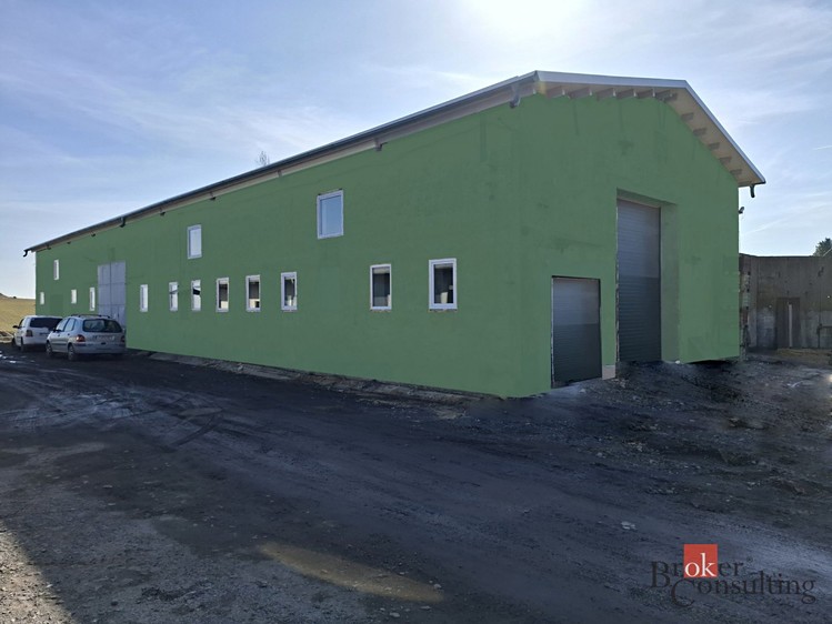Pronájem výrobní haly, prostoru 330 m² - foto 1
