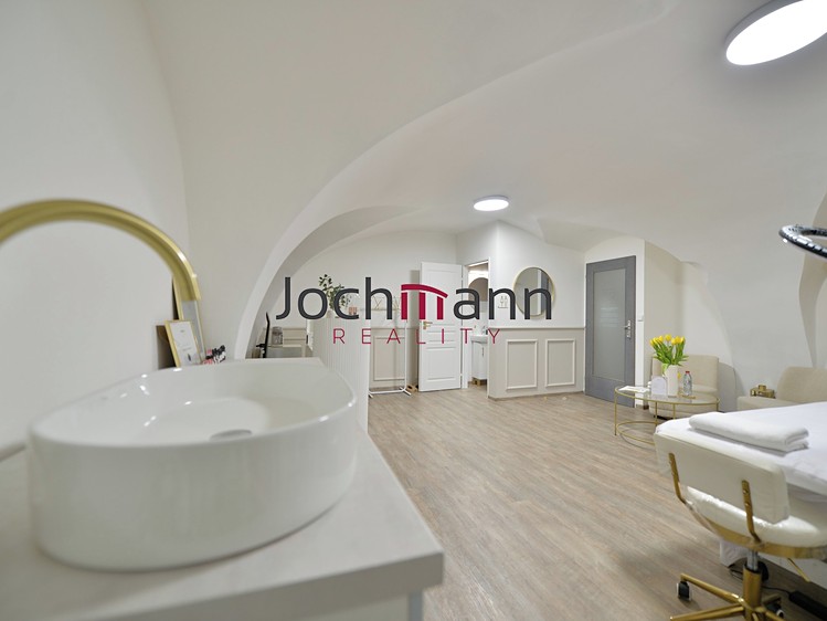 Pronájem obchodního prostoru 35 m² - foto 6