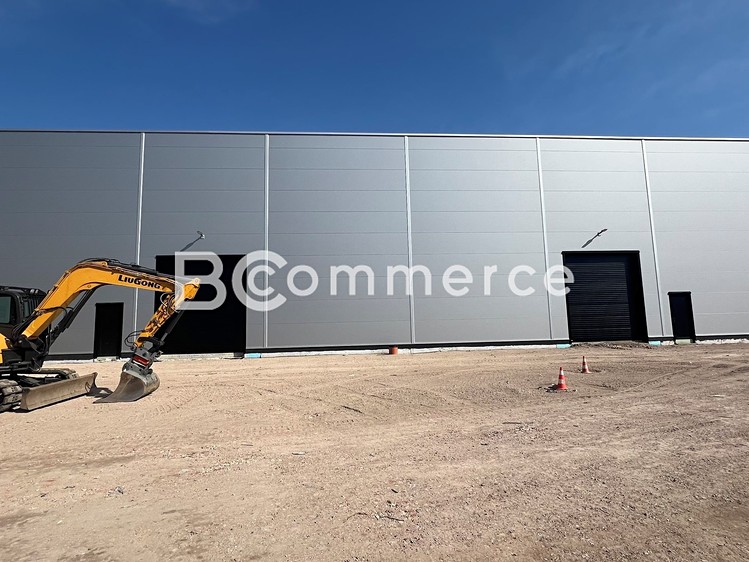 Pronájem výrobní haly, prostoru 1 547 m² - foto 8