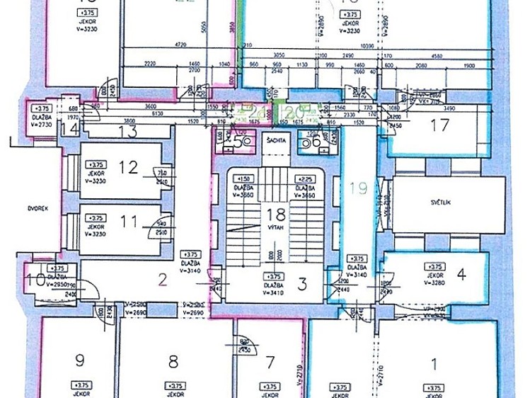 Pronájem kanceláře 134 m² - foto 6