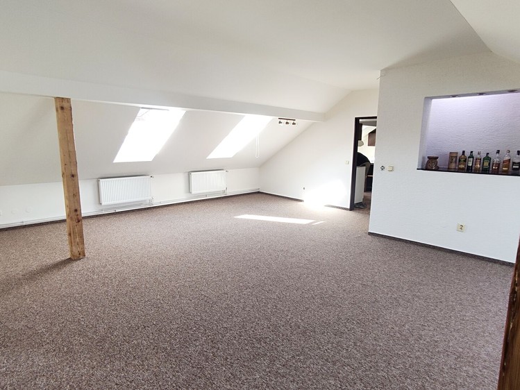 Pronájem kanceláře 160 m² - foto 3
