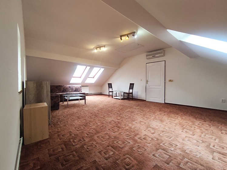 Pronájem kanceláře 160 m² - foto 6
