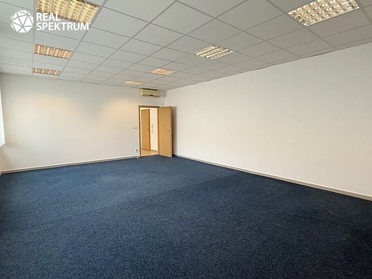 Pronájem kanceláře 217 m² - foto 4