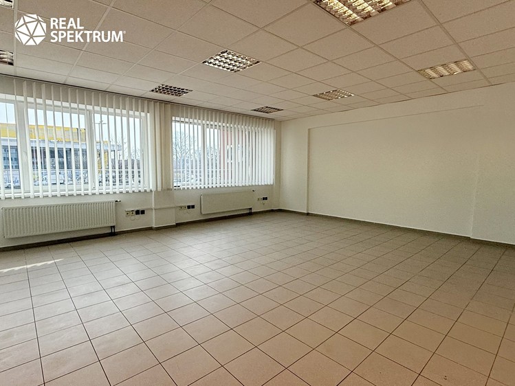 Pronájem kanceláře 217 m² - foto 5