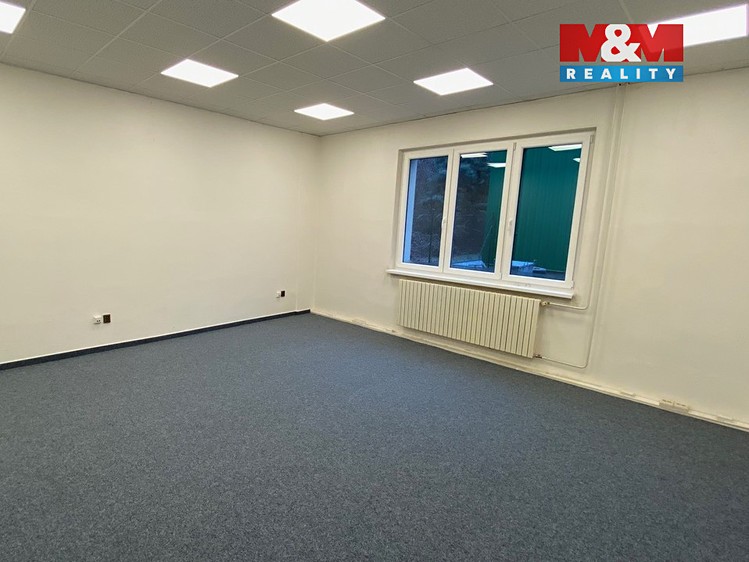 Pronájem kanceláře 56 m² - foto 5