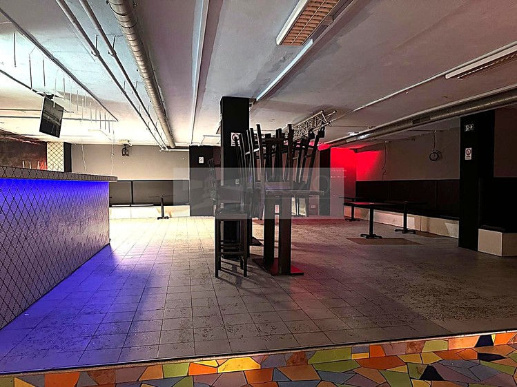 Pronájem obchodního prostoru 217 m² - foto 6