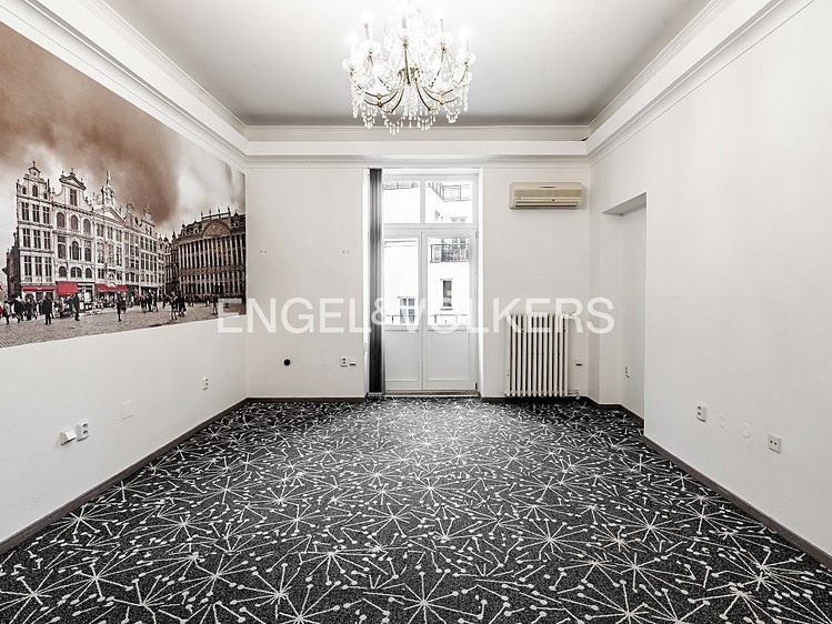Pronájem kanceláře 222 m² - foto 8