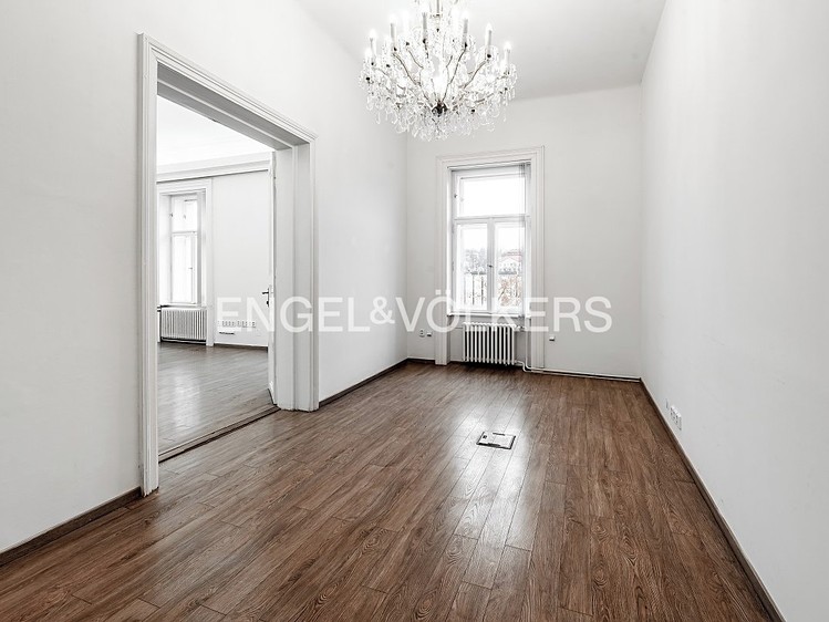 Pronájem kanceláře 222 m² - foto 7