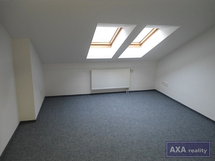 Pronájem kanceláře 15 m² - foto 3