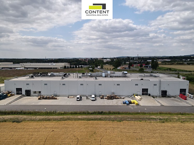 Pronájem výrobní haly, prostoru 4 397 m² - foto 3
