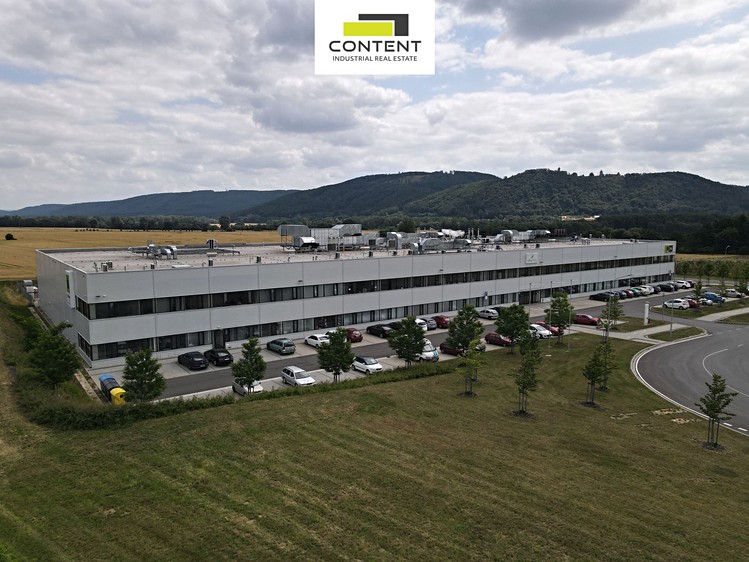 Pronájem výrobní haly, prostoru 4 397 m² - foto 6