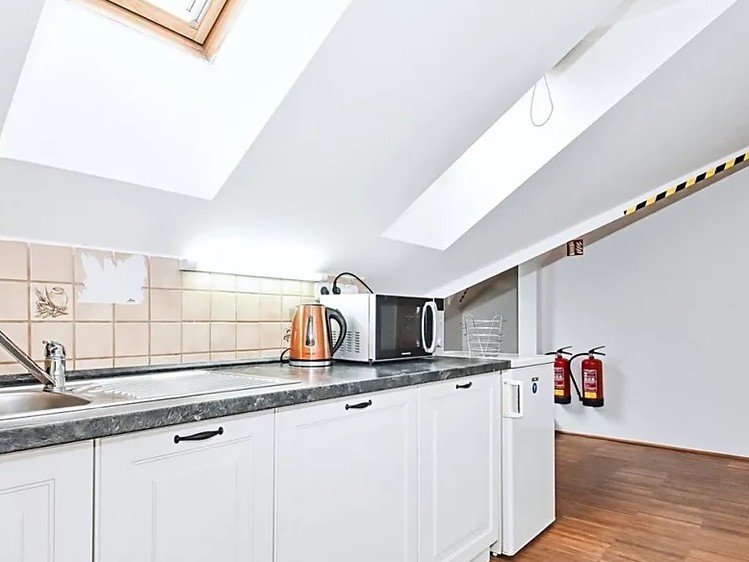 Pronájem kanceláře 29 m² - foto 7