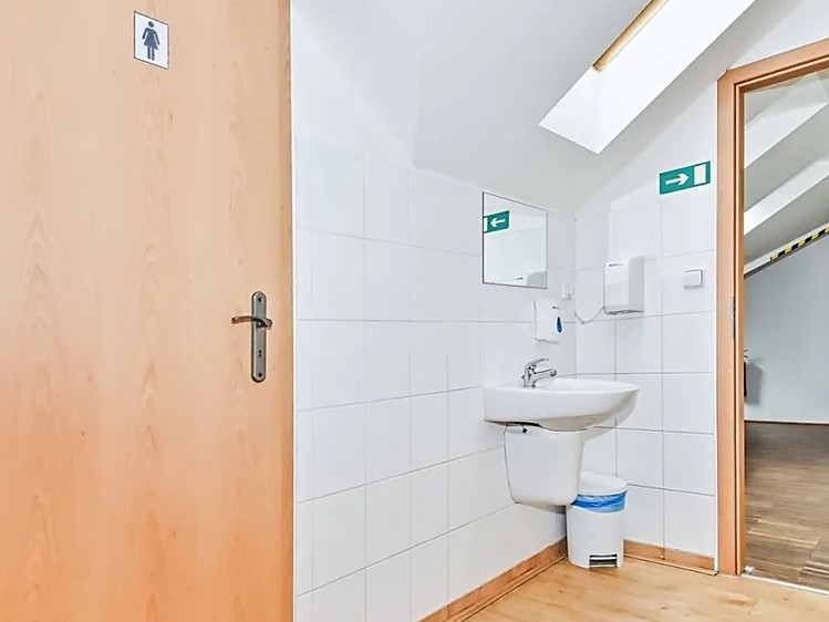 Pronájem kanceláře 29 m² - foto 6