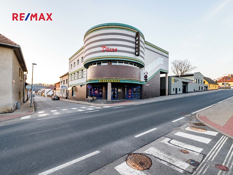 Pronájem restaurace 305 m² - foto 3