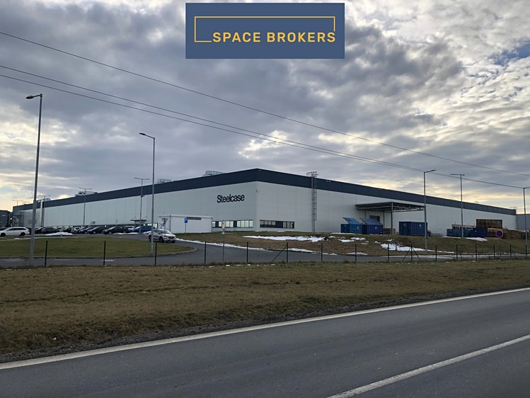 Pronájem skladového prostoru 11 700 m² - foto 3