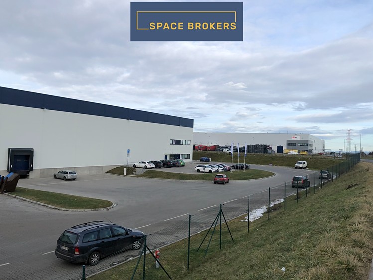 Pronájem skladového prostoru 11 700 m² - foto 2