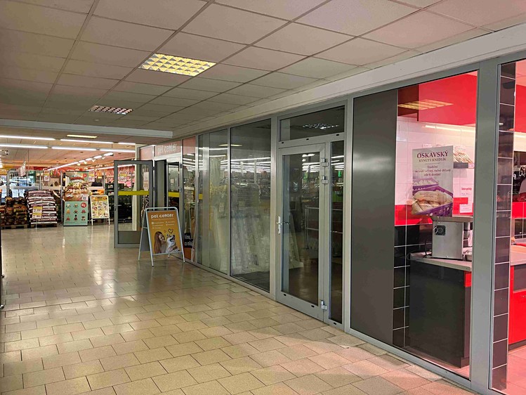 Pronájem obchodního prostoru 60 m² - foto 4