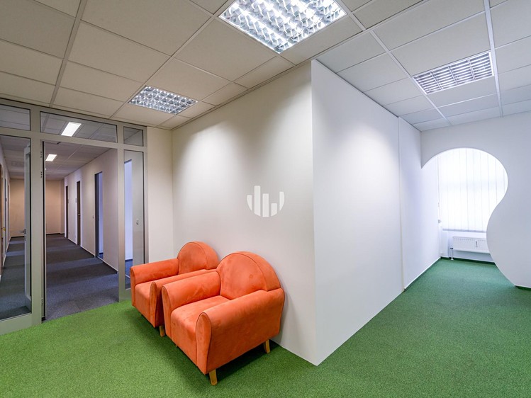 Pronájem kanceláře 227 m² - foto 6