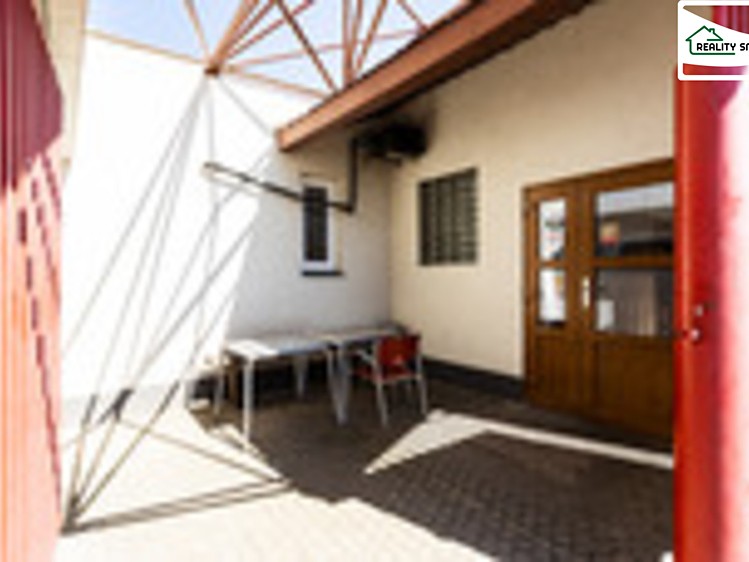 Pronájem obchodního prostoru 267 m² - foto 4