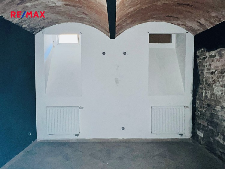 Pronájem komerční nemovitosti 95 m² - foto 8