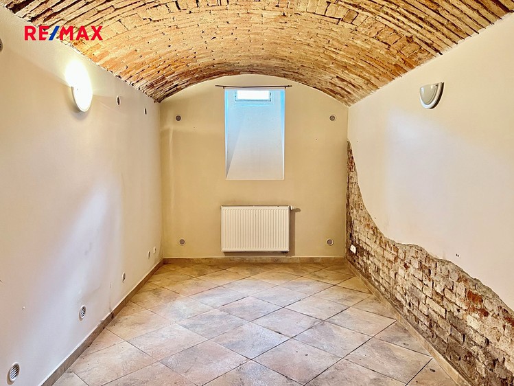 Pronájem komerční nemovitosti 95 m² - foto 5