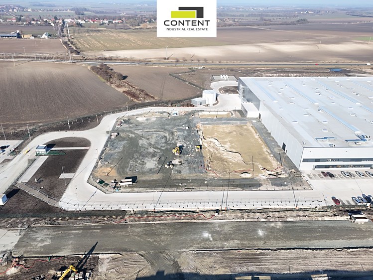 Pronájem skladového prostoru 7 450 m² - foto 2
