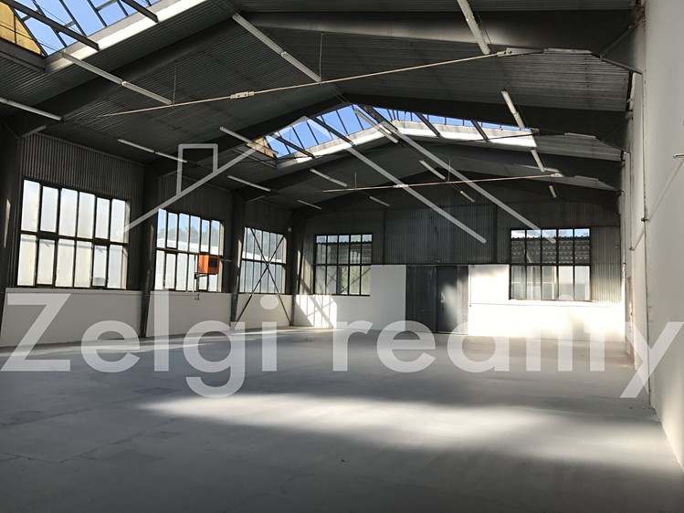 Pronájem skladového prostoru 1 705 m² - foto 5
