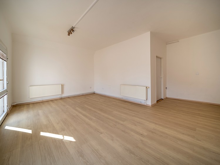 Pronájem obchodního prostoru 31 m² - foto 2