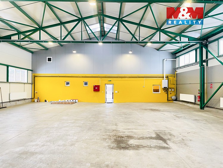 Pronájem výrobní haly, prostoru 1 070 m² - foto 6