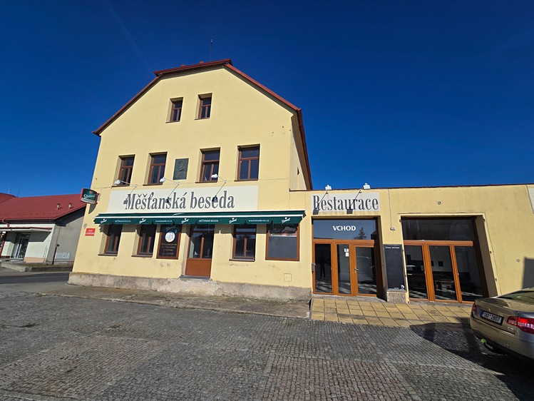 Pronájem restaurace 350 m² - foto 1