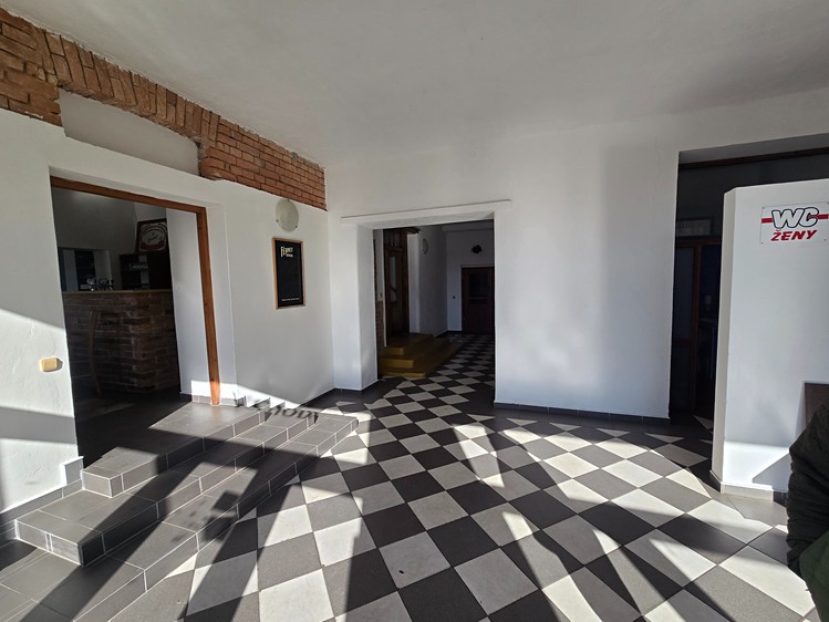 Pronájem restaurace 350 m² - foto 3