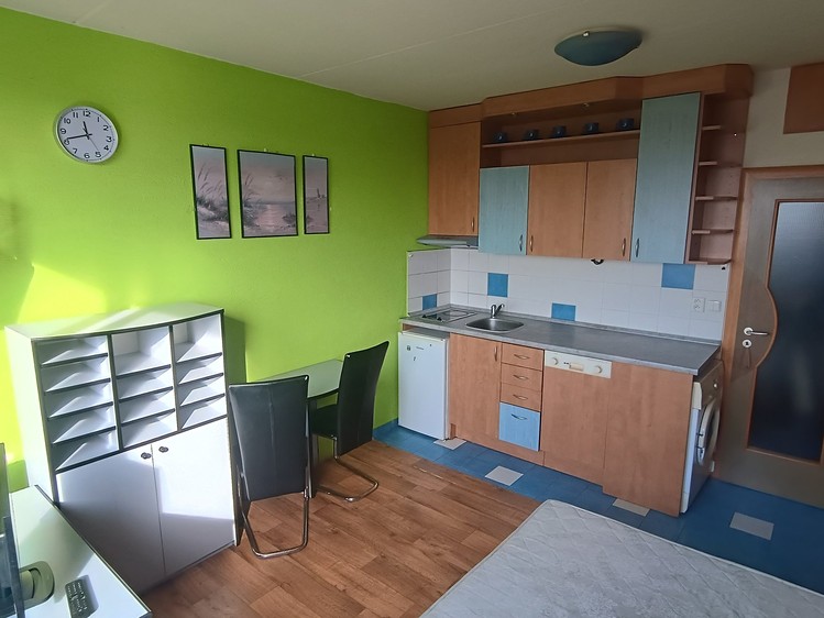 Prodej bytu 1+kk 20 m² - foto 2