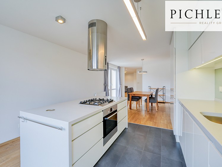 Prodej bytu 3+1 98 m² (Mezonet) - foto 1